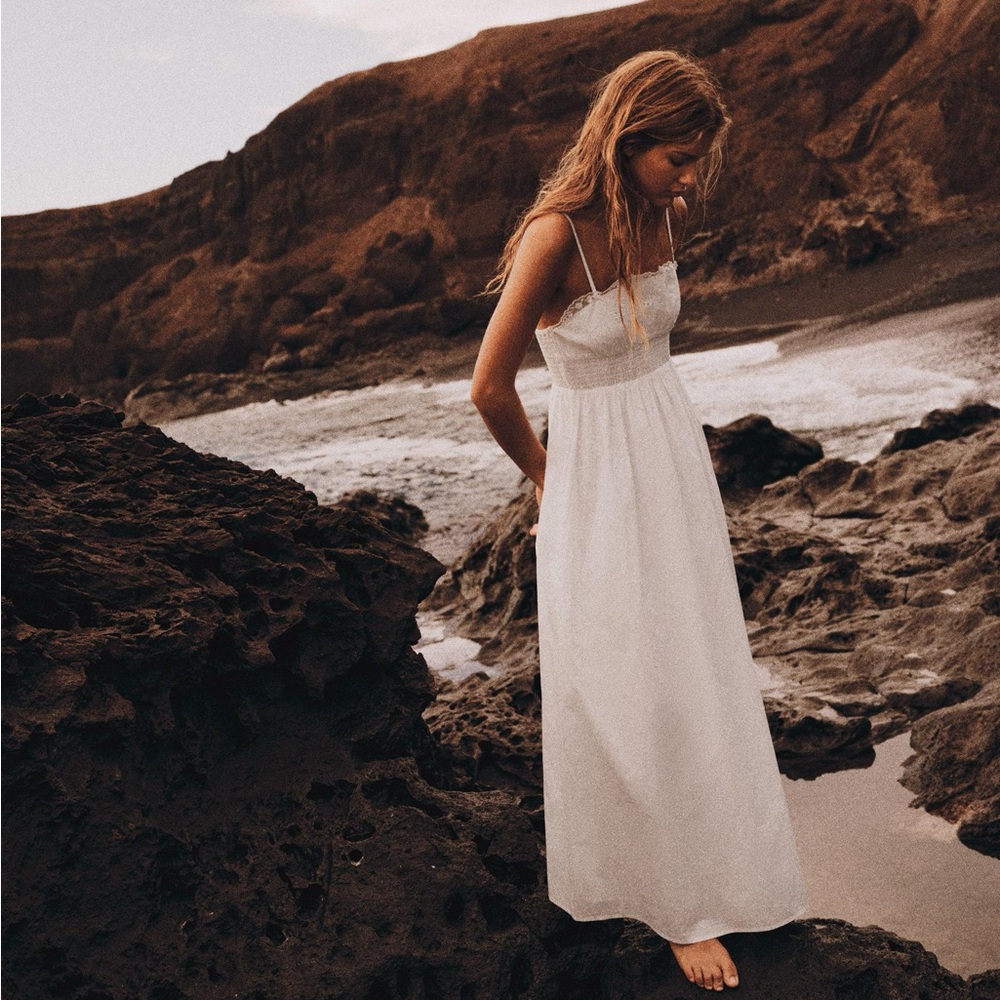 NWT Zara Embroidered Poplin Midi Dress